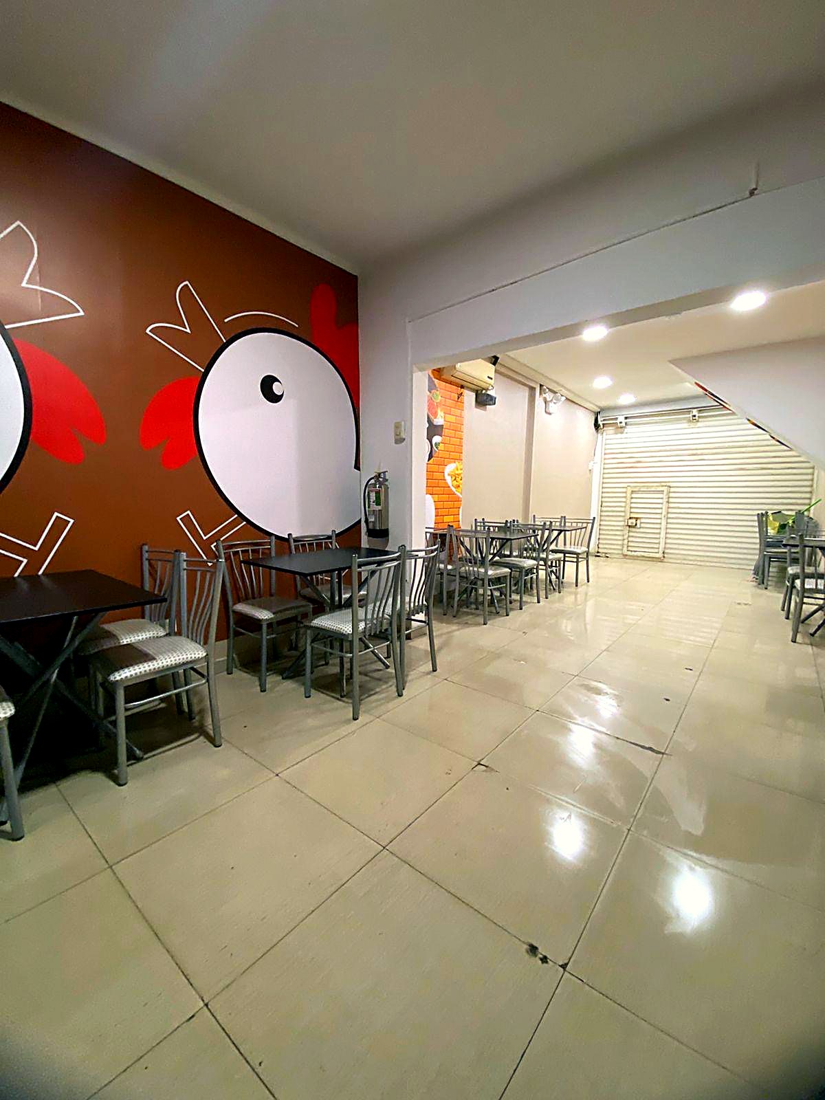Salón de Fogata Brava